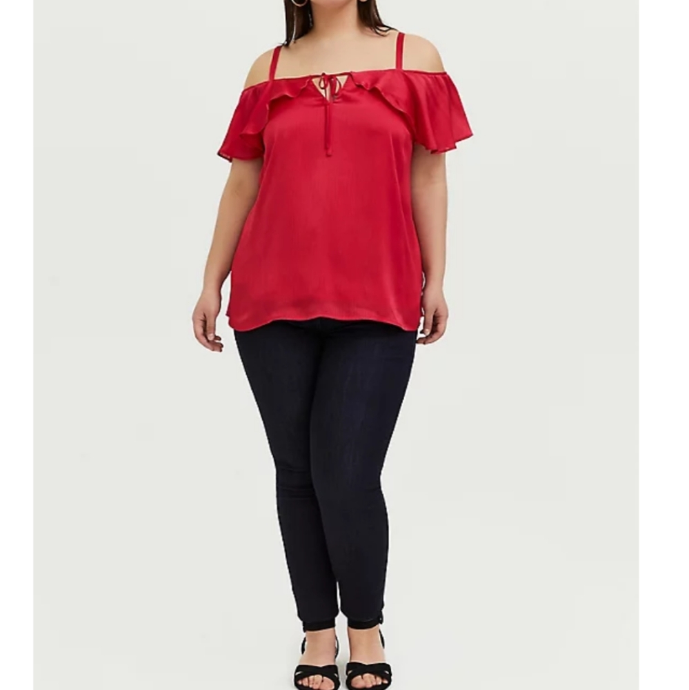 NWT's Torrid Pink Top!!